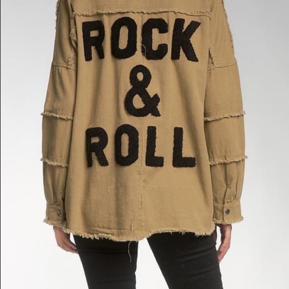 New with tags ! Boutique!! Elan light weight rock and roll jacket !